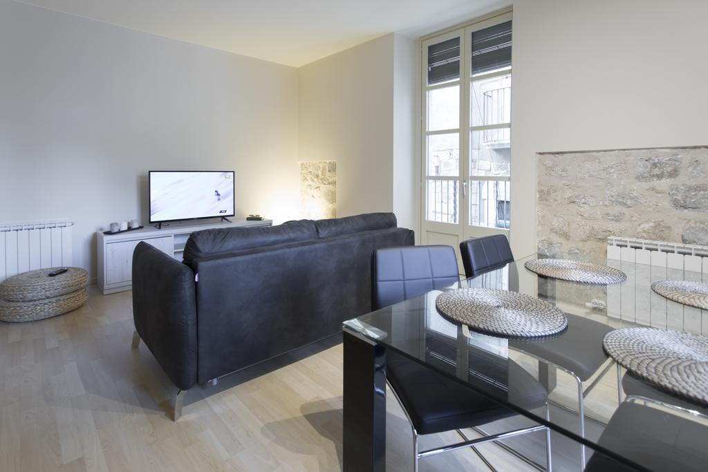 Bravissimo Cort Reial-2B Apartment Girona Exterior photo
